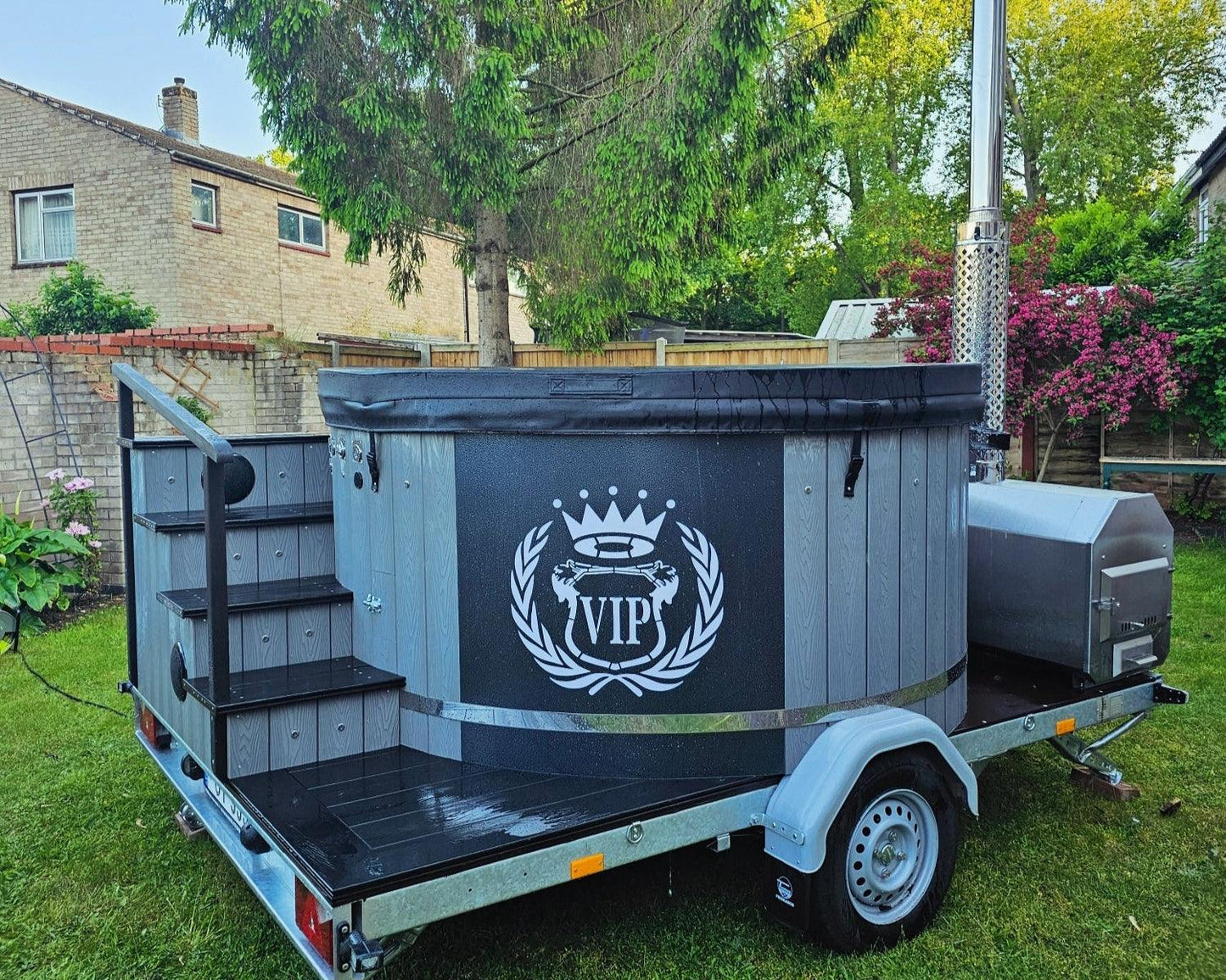 Endless Spa VIP Hot Tub - EndlessSpa